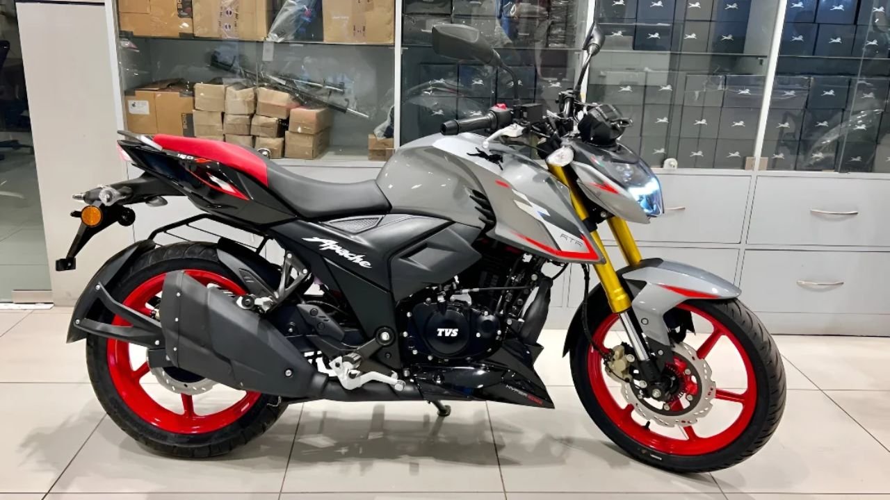 New TVS Apache 160 4V